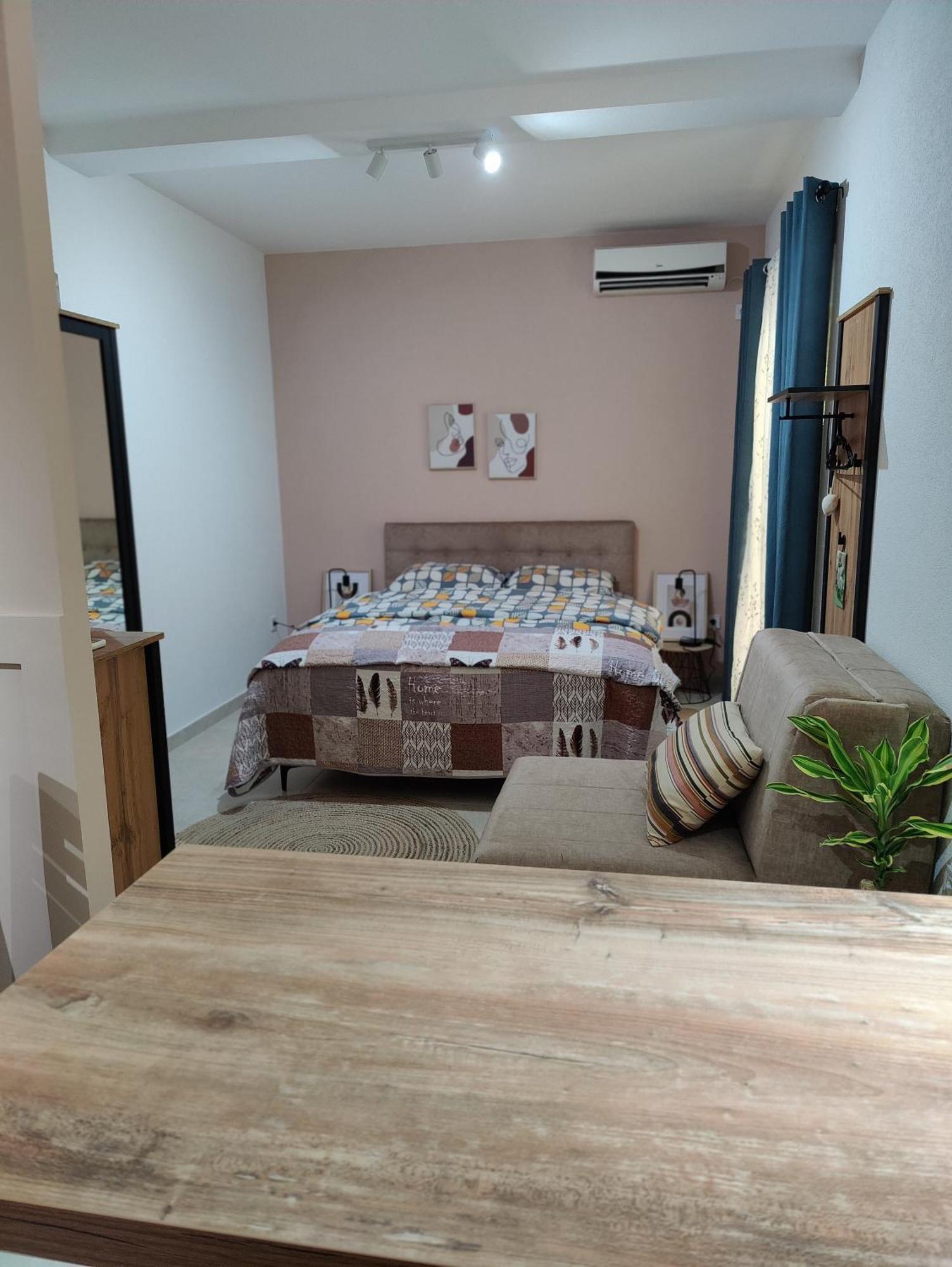 Miro Guesthouse Teodo Esterno foto